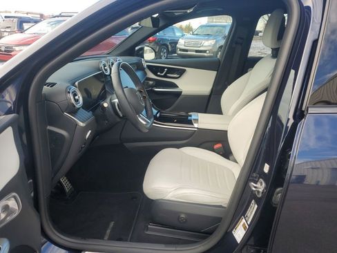 Used 2023 Mercedes-Benz GLC 300 GLC 300 image 14