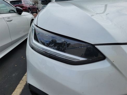 Used 2023 Honda HR-V Sport image 5