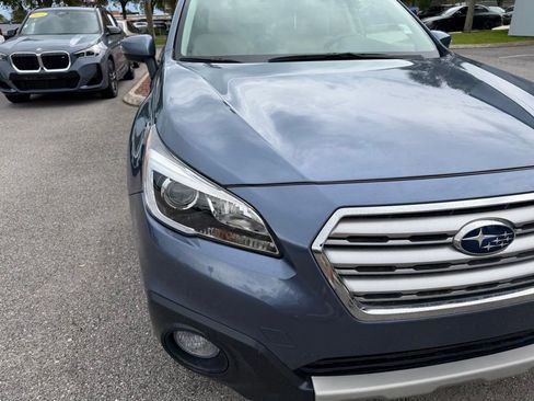 Used 2016 Subaru Outback 2.5i Limited AWD/4WD image 16