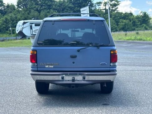 Used 1997 Ford Explorer XLT AWD/4WD image 5