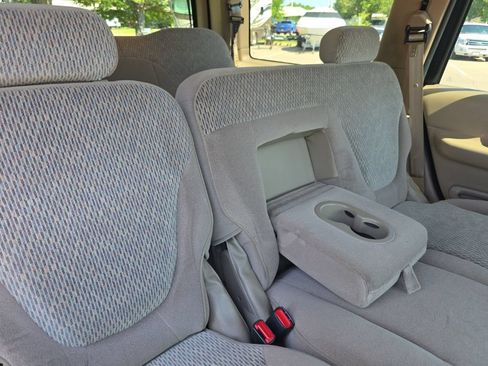 Used 1998 Ford Expedition XLT AWD/4WD image 19