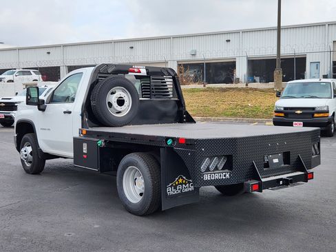 New 2025 Chevrolet Silverado 3500 W/T w/ WT Convenience Package AWD/4WD image 3