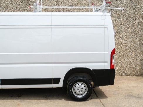 Used 2023 RAM ProMaster 2500 FWD image 14