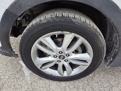 Used 2014 Hyundai Santa Fe Sport 2.0T w/ Technology Package 05 image 8