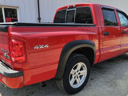 Used 2011 Dodge Dakota Big Horn w/ Utility Group AWD/4WD image 4