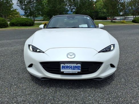 Used 2025 MAZDA MX-5 Miata Grand Touring RWD image 8