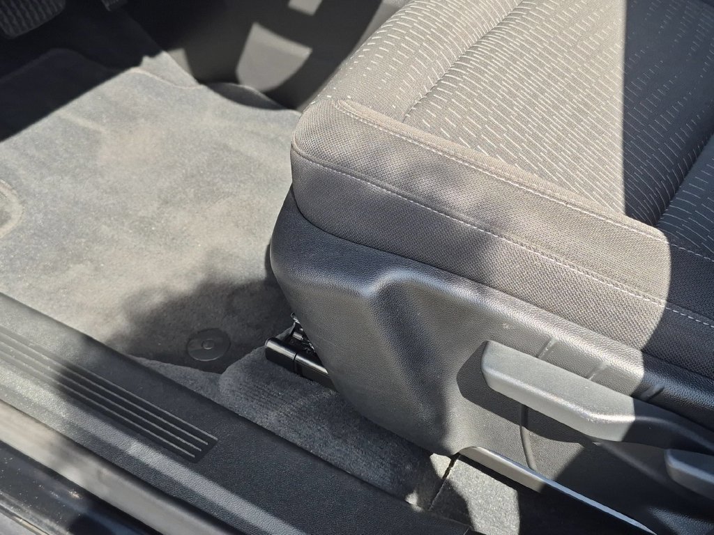 Used 2025 Chevrolet Equinox LT AWD/4WD image 14