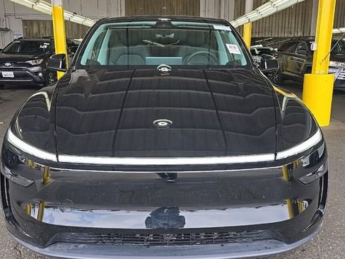 Used 2026 Tesla Model Y AWD image 3