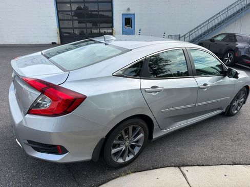 Used 2019 Honda Civic EX-L image 13