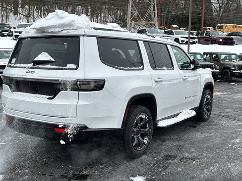 New 2026 Jeep Grand Wagoneer Limited image 9