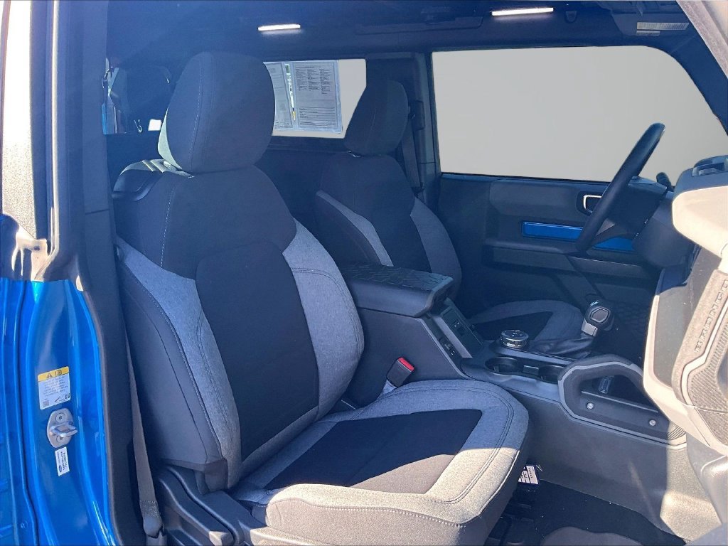 Used 2022 Ford Bronco 2-Door AWD/4WD image 30