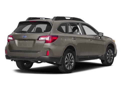 Used 2017 Subaru Outback 2.5i Limited AWD/4WD image 2