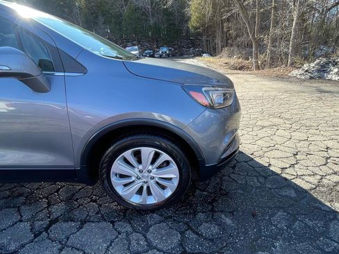 Used 2019 Buick Encore Preferred w/ Safety Package image 12