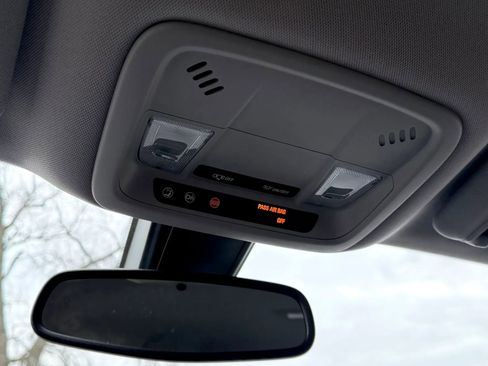 Used 2016 Chevrolet Malibu LT image 20