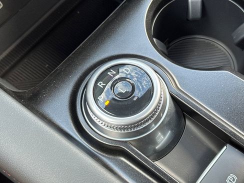 New 2026 Ford Explorer ST-Line w/ ST-Line Street Pack image 24