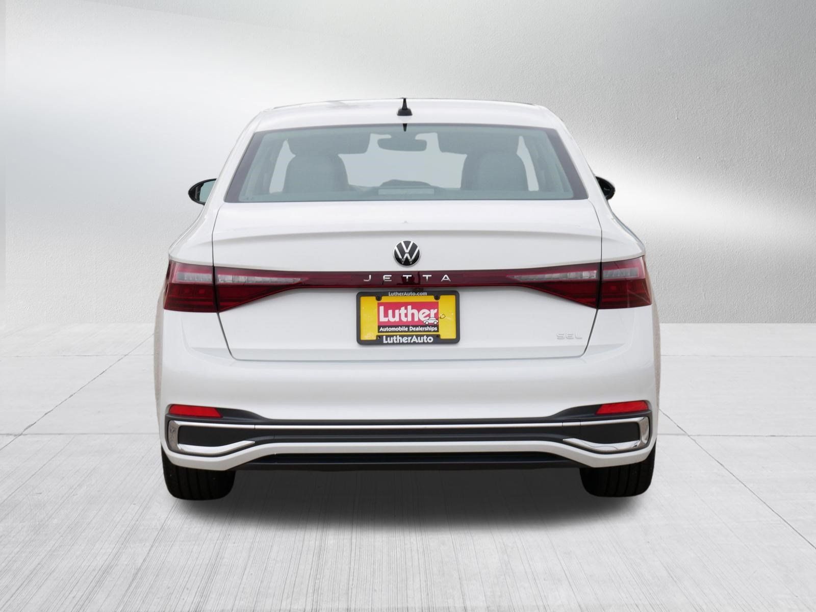 Certified 2026 Volkswagen Jetta SEL FWD image 6