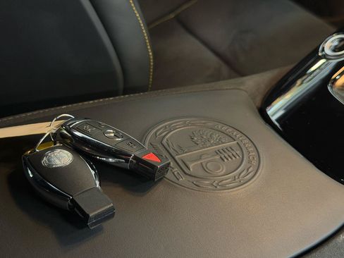 Used 2019 Mercedes-Benz AMG GT R image 22