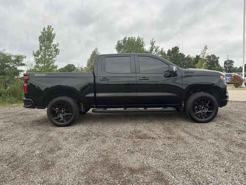 Used 2026 Chevrolet Silverado 1500 LT Trail Boss w/ LT Trail Boss Premium Package AWD/4WD image 12
