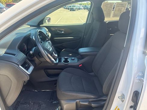 Used 2018 GMC Terrain SLE FWD image 10