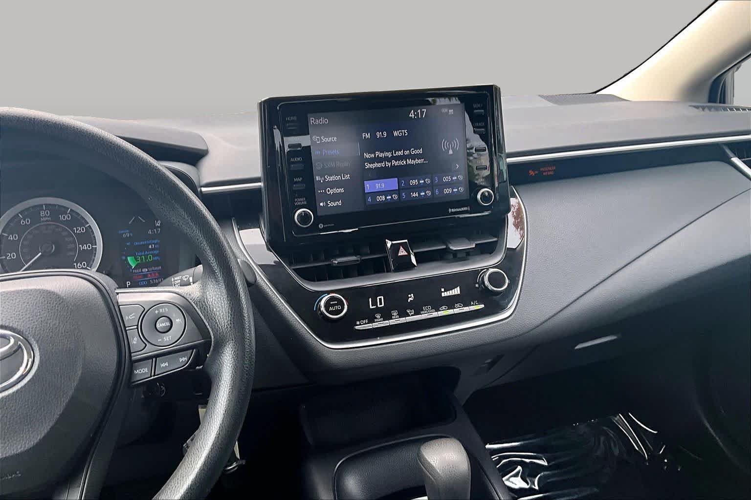 Used 2022 Toyota Corolla LE FWD image 7