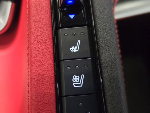 Certified 2023 Chevrolet Corvette Stingray Preferred Cpe w/ 2LT image 23