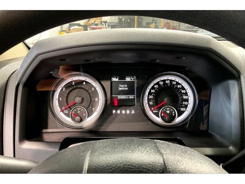 Used 2016 RAM 1500 ST w/ SXT Appearance Group AWD/4WD image 22