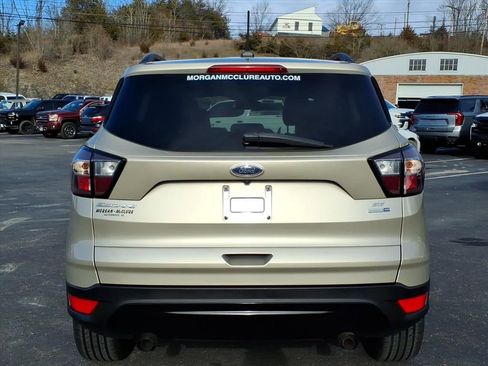 Used 2018 Ford Escape SE w/ Ford Safe & Smart Package image 6