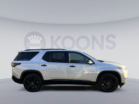 Used 2021 Chevrolet Traverse Premier w/ Redline Edition image 8