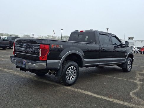 Used 2022 Ford F250 Lariat w/ Lariat Value Package AWD/4WD image 12