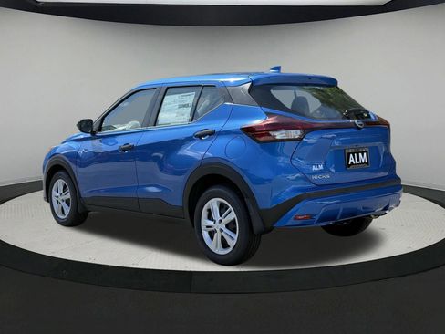 New 2025 Nissan Kicks Play S image 23
