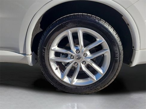 Used 2023 Dodge Durango GT image 13