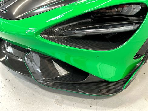 Used 2022 McLaren 765LT image 14