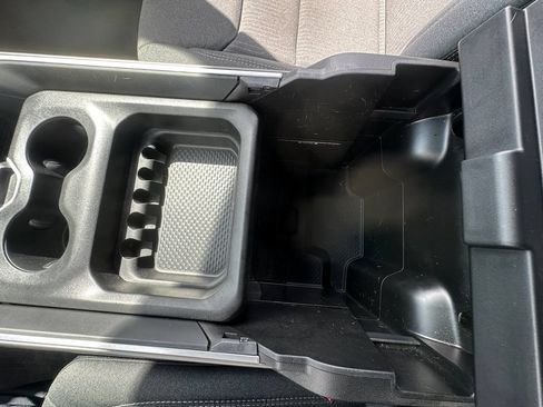 Used 2022 RAM 1500 Big Horn RWD image 11