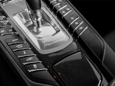Used 2014 Porsche Panamera GTS image 37