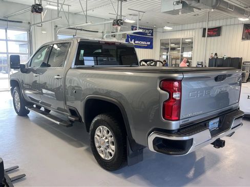 Used 2024 Chevrolet Silverado 2500 LTZ w/ LTZ Plus Package AWD/4WD image 5