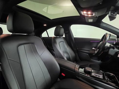 Used 2023 Mercedes-Benz CLA 250 4MATIC image 12