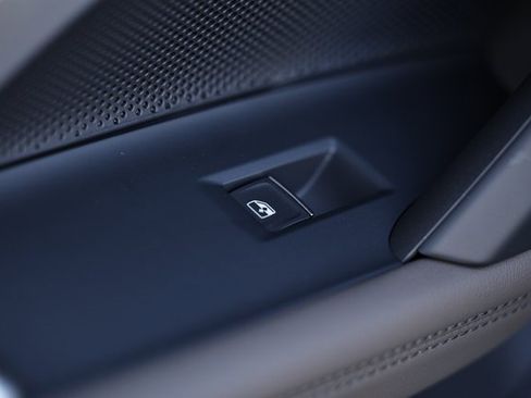 New 2025 Audi Q5 Premium Plus image 24