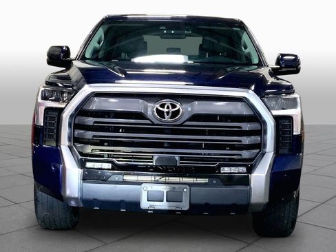 Used 2023 Toyota Tundra Limited w/ Power Package AWD/4WD image 4