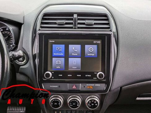 Used 2021 Mitsubishi Outlander Sport SE image 22