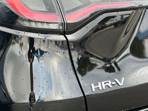 Certified 2026 Honda HR-V EX-L image 27