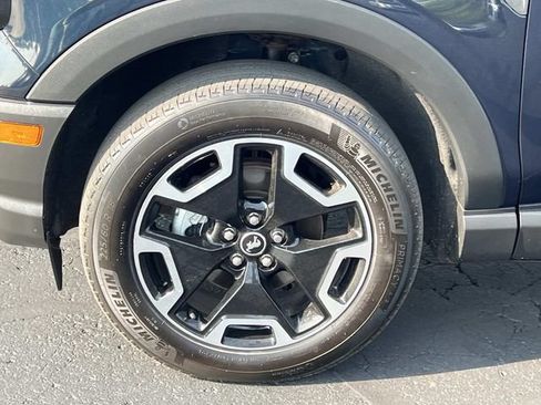 Certified 2023 Ford Bronco Sport Outer Banks AWD/4WD image 9