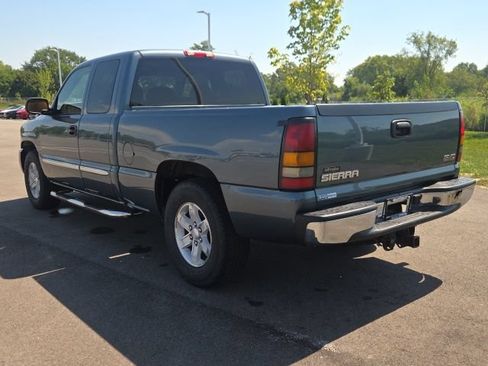Used 2006 GMC Sierra 1500 SLE w/ Sierra Special Edition RWD image 10