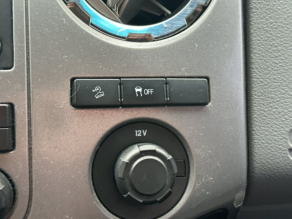 Used 2013 Ford F250 XLT w/ Chrome Pkg AWD/4WD image 24