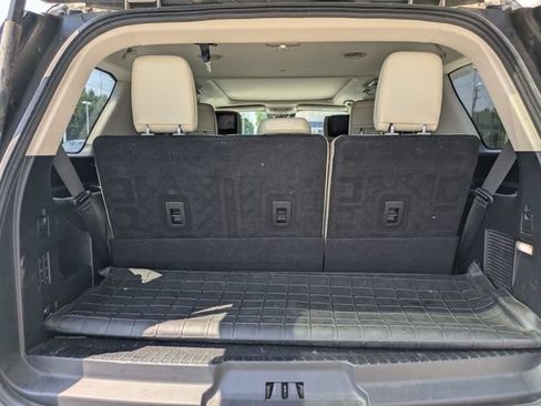 Used 2020 Ford Expedition Platinum AWD/4WD image 7