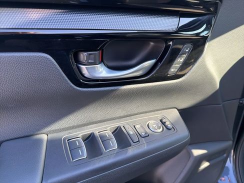Certified 2023 Honda CR-V Sport Touring image 28