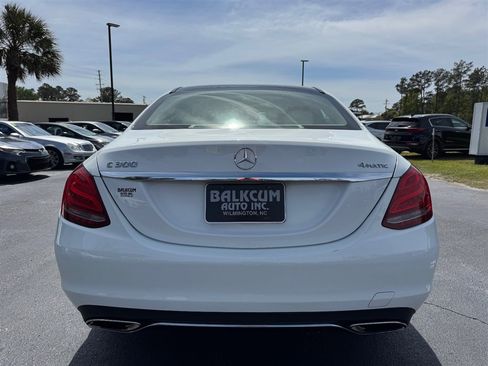 Used 2015 Mercedes-Benz C 300 4MATIC Sedan image 7