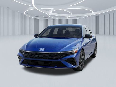 New 2026 Hyundai Elantra Sport image 6