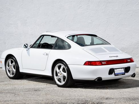 Used 1998 Porsche 911 Carrera S RWD image 3
