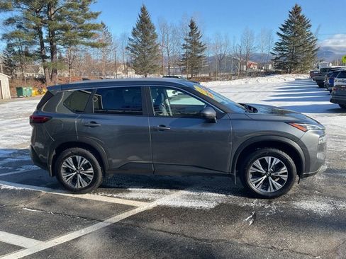 Used 2023 Nissan Rogue SV w/ SV Premium Package image 6