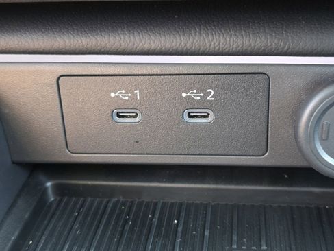New 2026 Nissan Sentra SR w/ SR Premium Package FWD image 6